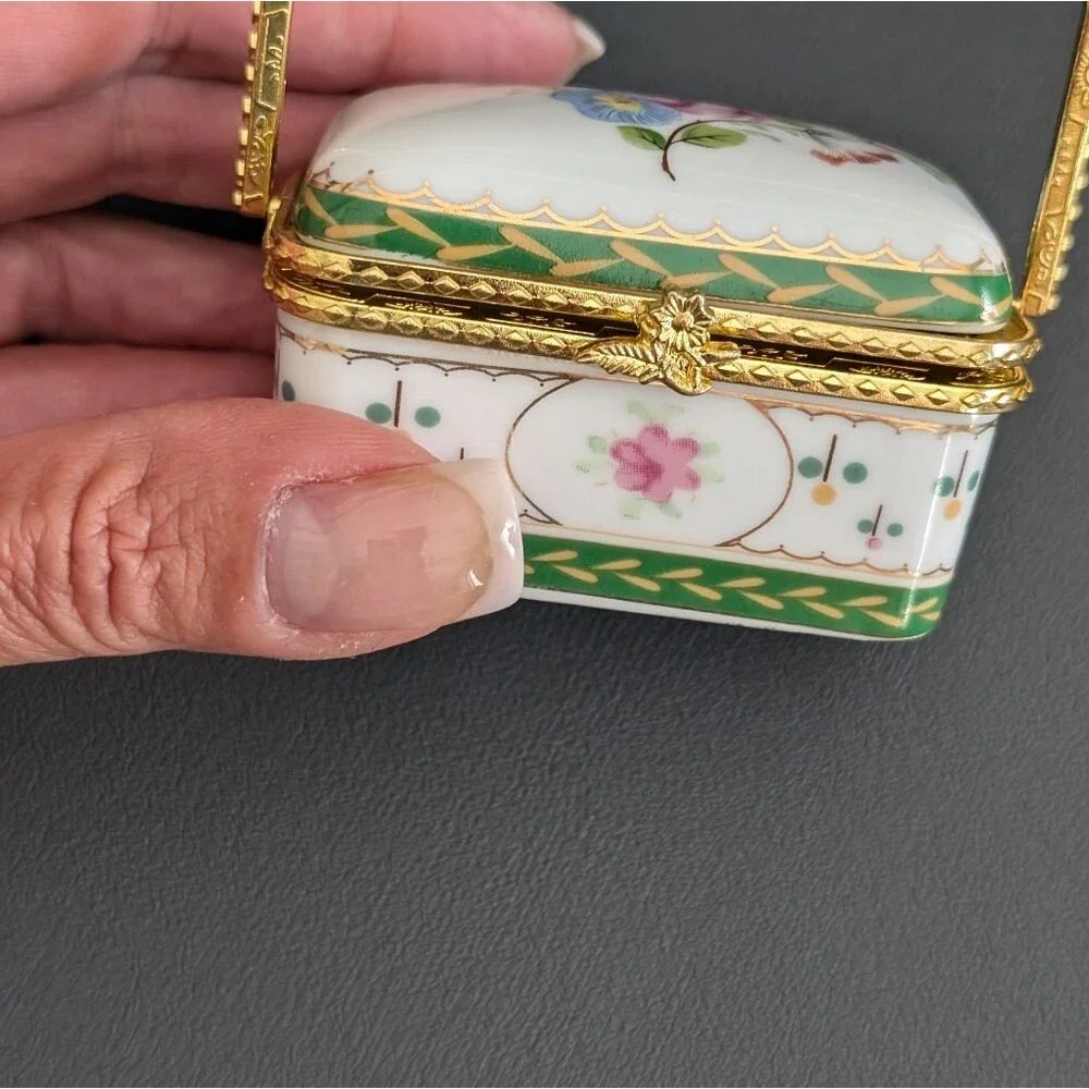 Vintage Porcelain Floral Trinket Box
